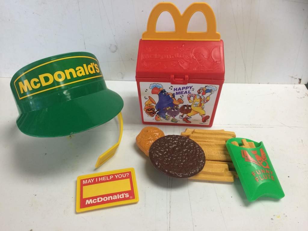 1989 fisher price mcdonalds drive thru playset