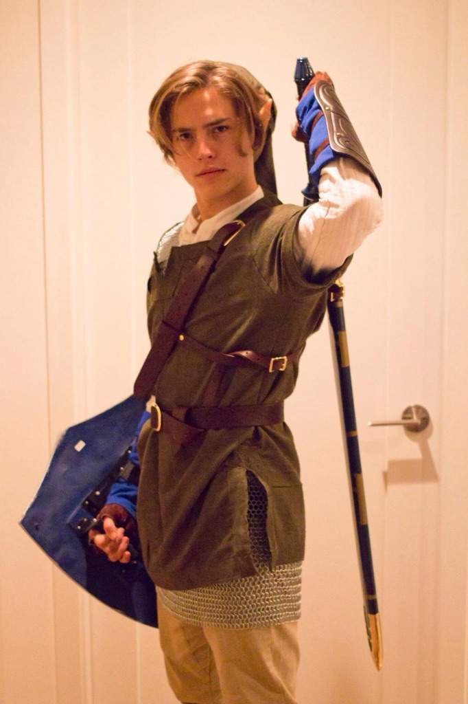 Cole Sprouse Cosplay Anime Amino