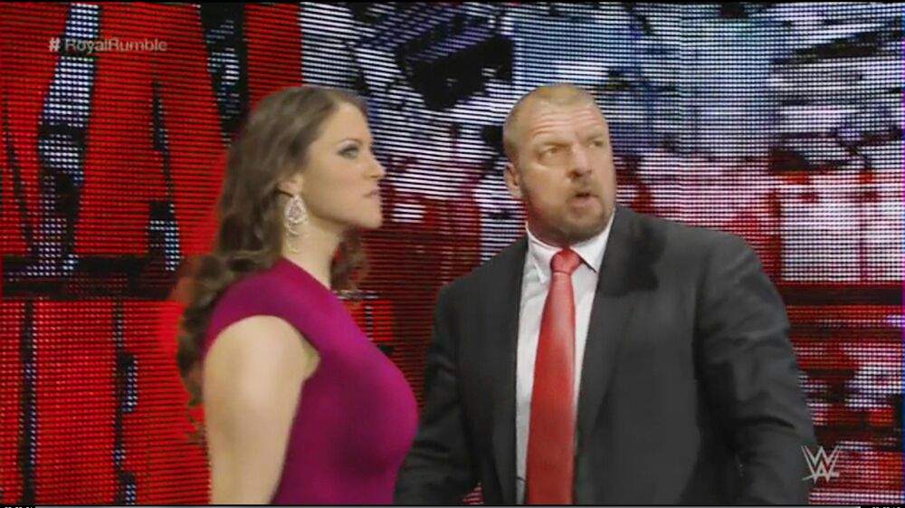 Stephanie Mcmahons Controversial Feuds A Wrestling Business Trailblazer - m9gkerq