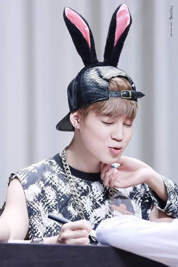 Who Rocks The Bunny Ears In BTS | K-Pop Amino