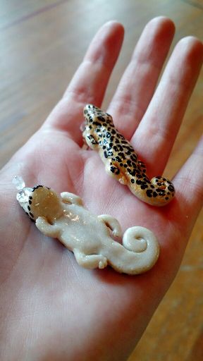 leopard gecko earrings