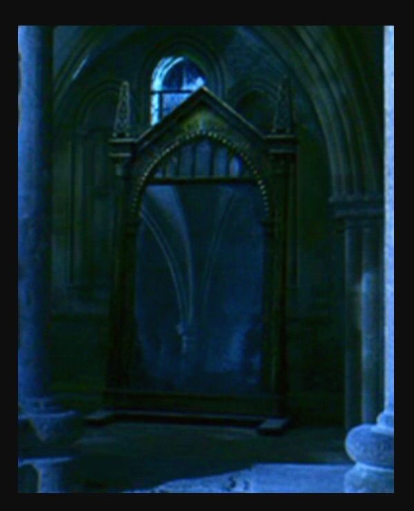 The Mirror Of Erised Harry Potter Amino