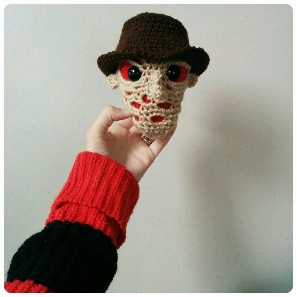 Freddy Krueger crochet Crafty Amino