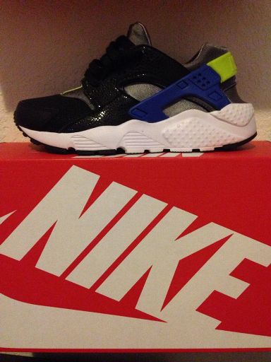 nike air huarache wiki