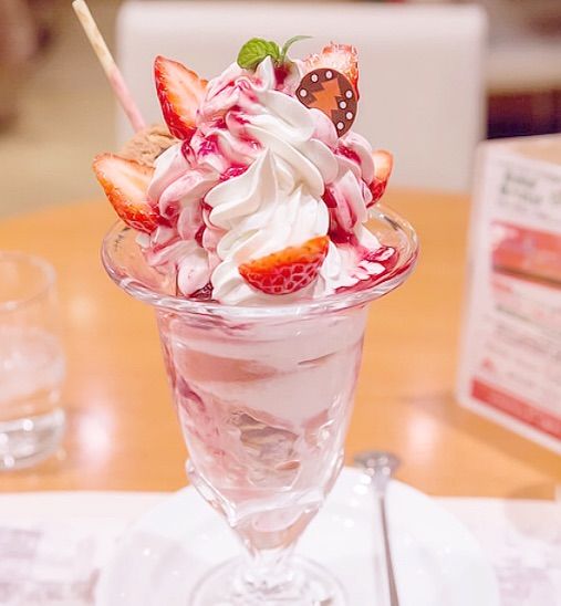 strawberry parfait | Anime Amino