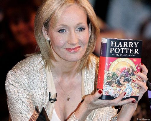 J K Rowling Reveals Her Favorite Harry Potter Chapter Harry Potter