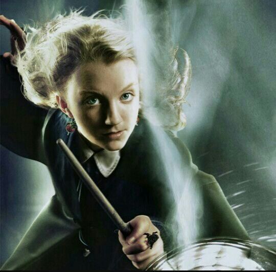 Luna Lovegood Wiki Harry Potter Amino