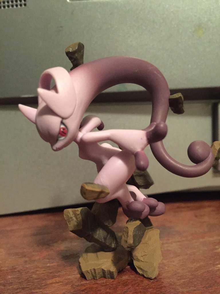 pokemon figure mewtwo