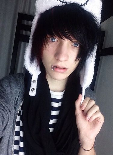 Pin by Alice Yx on Johnnie Guilbert | Johnnie guilbert 