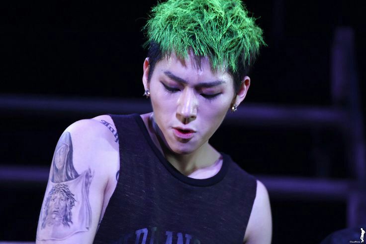 GREEN Kpop Hair! | K-Pop Amino