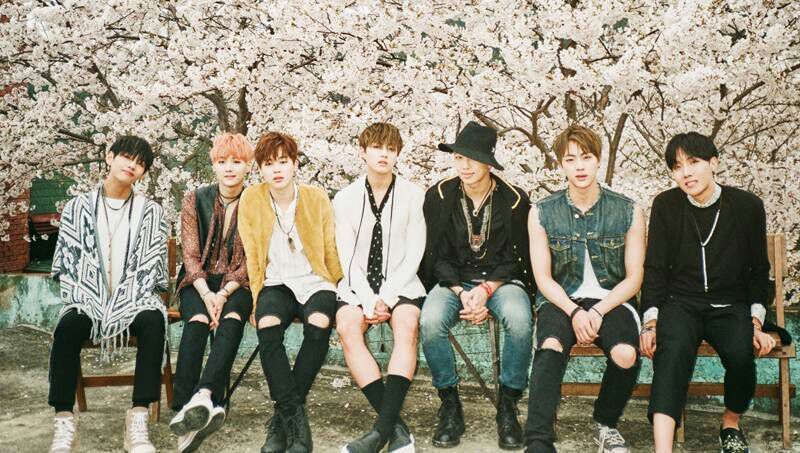 🍂 🍀 BTS HYYH ERA : Let it go or Let it end? 🍀 🍂 | K-Pop Amino