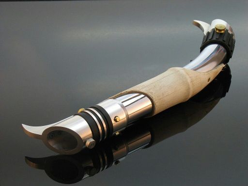 curved hilt lightsaber toy