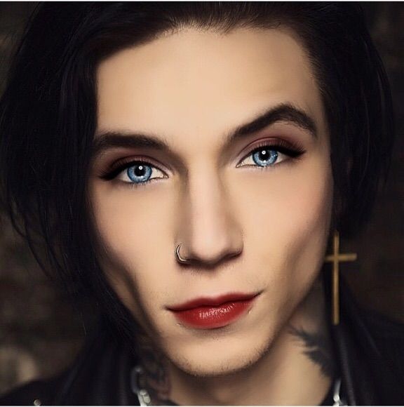 Andy biersack | Music Amino