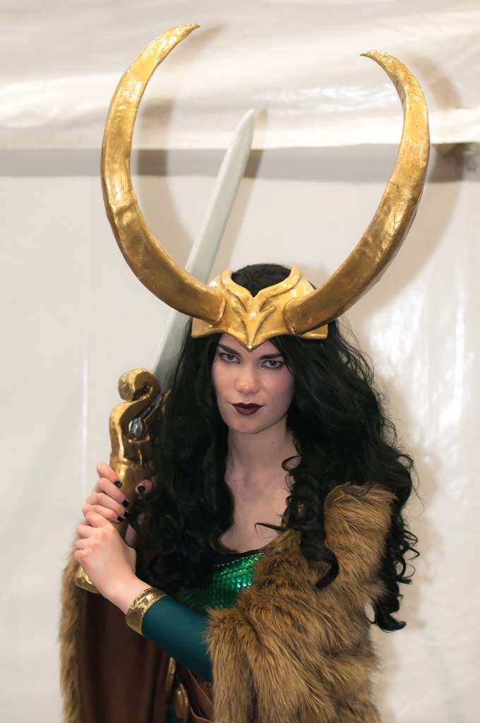 Lady Loki Horns Tutorial Cosplay Amino