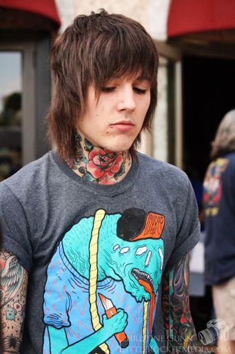 Oliver Sykes Wiki Pop Punk Amino