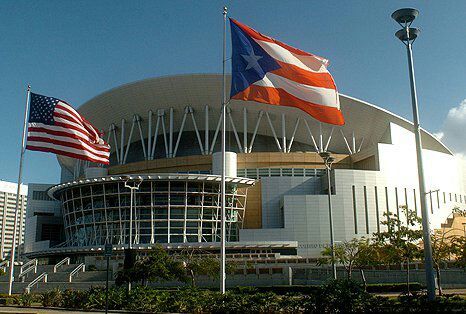 Generosidad insuficiente proteger Reggaeton en el Coliseo de Puerto Rico | • Música Urbana • Amino