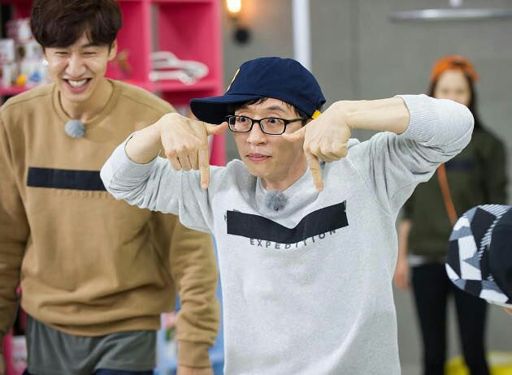 Yu jae seok dancing Twice TT in Running Man | K-Pop Amino