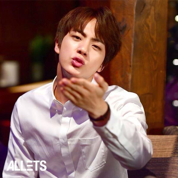 😘jins Flying Kiss😘 K Pop Amino 1280