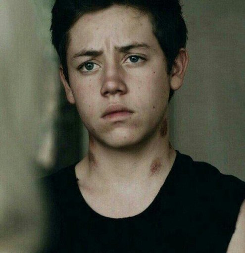 Карл Галлагер | Wiki | Clique Amino