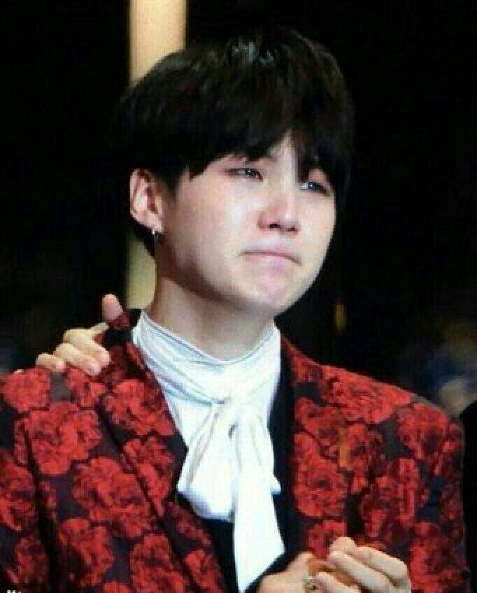 BTS members are crying | ARMY's Amino