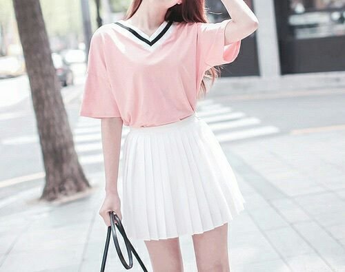 pastel korean outfit