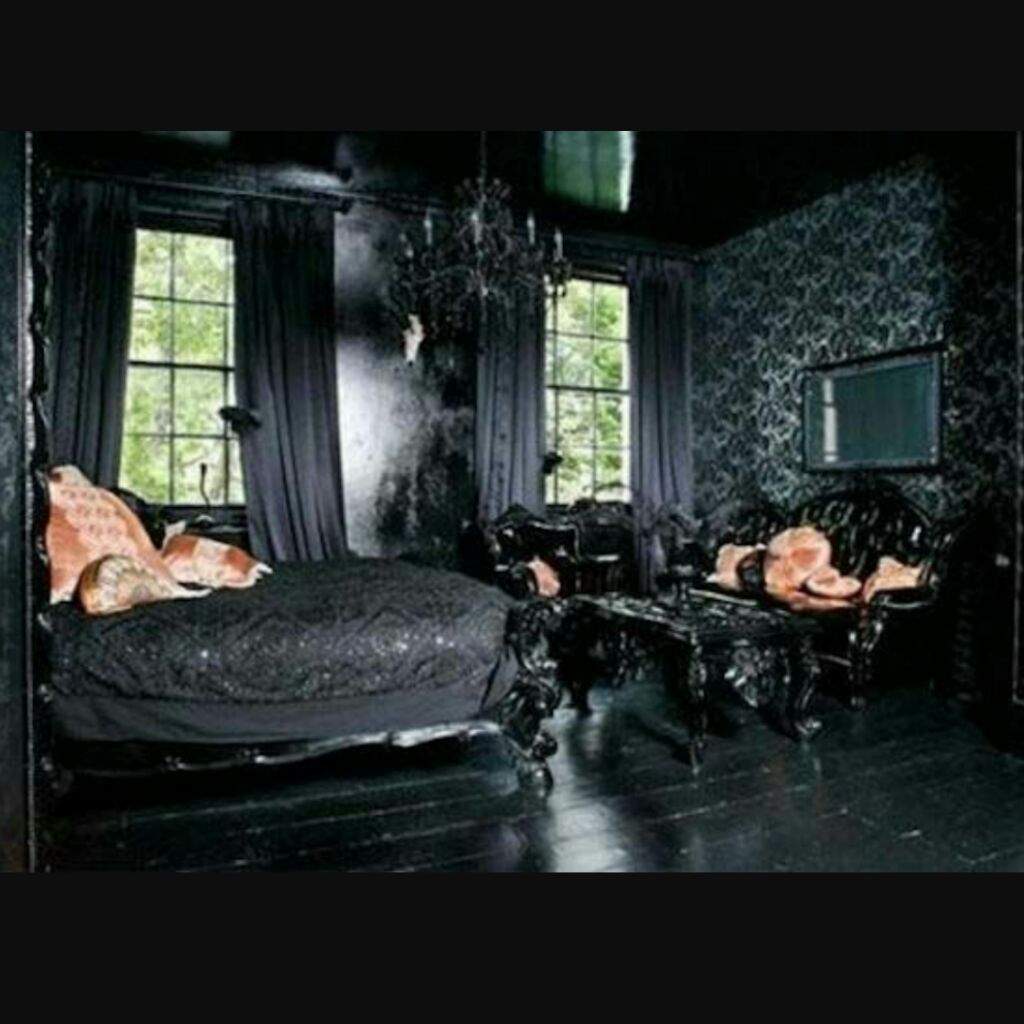 Horror Home Decor - Bedroom | Horror Amino