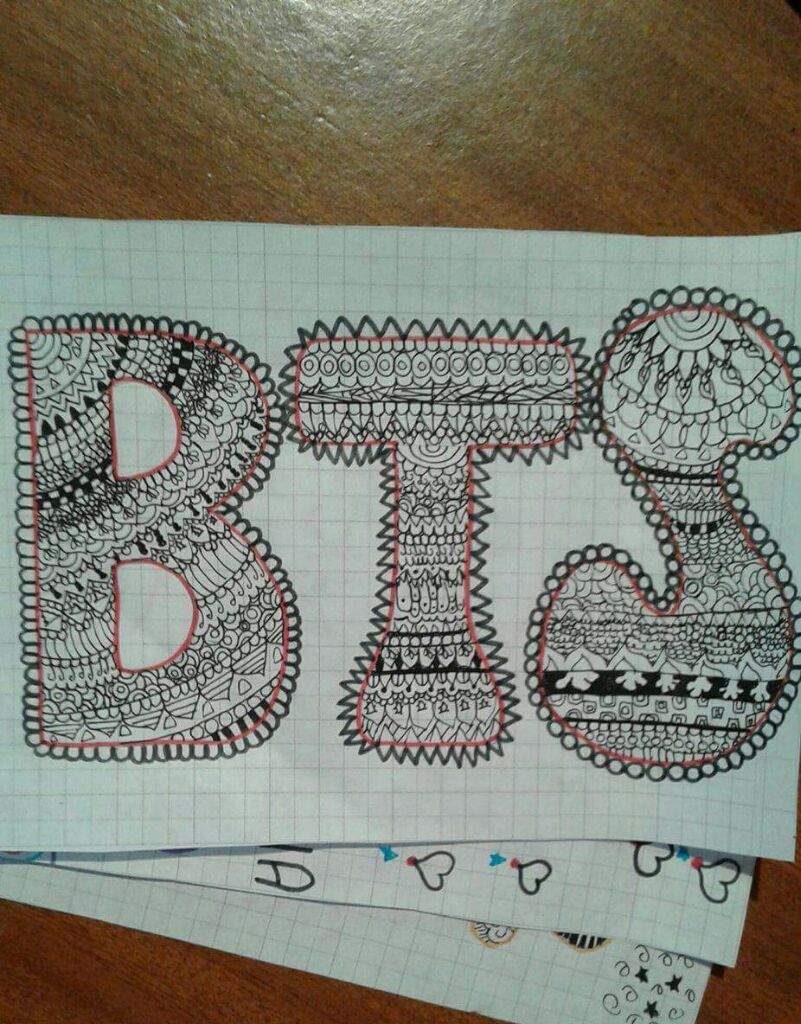 💜 Hice el nombre de todos los de bts en mandalas 🌼🌸 | •K-Pop• Amino