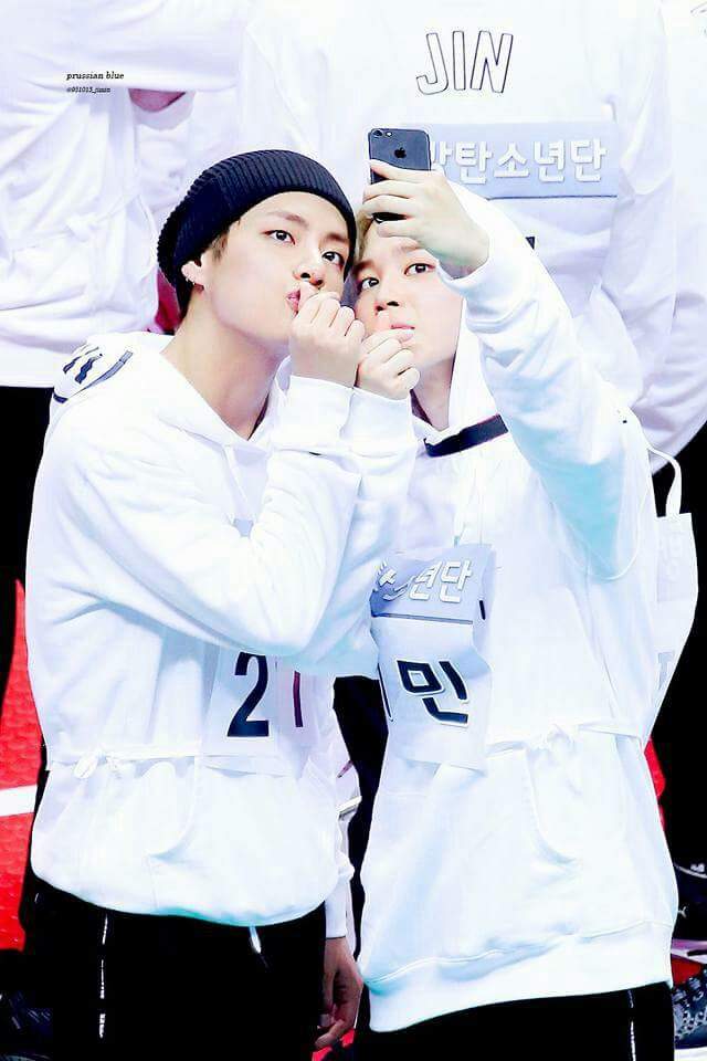 VMIN Selca♕ | ARMY's Amino