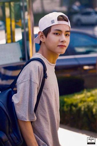 Taehyung Con Gorra Wiki Taehyung Oficial Amino