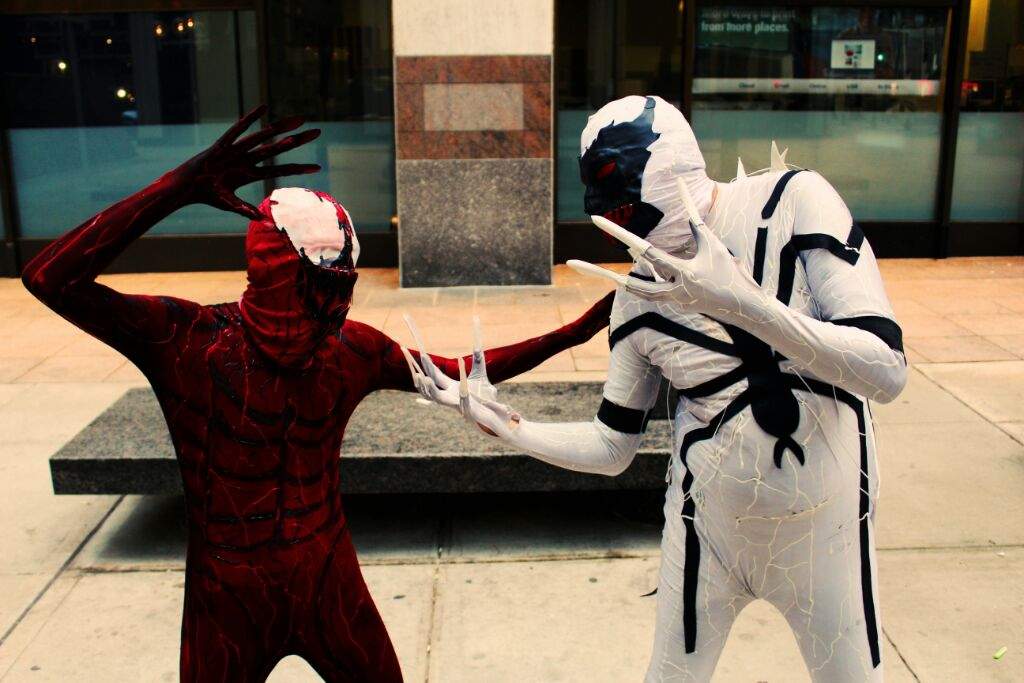 Carnage and Anti Venom Symbiote Shoot | Webslinger Amino Amino