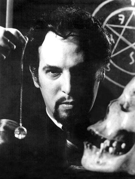 Quién fue Anton LaVey Ocultismo Amino