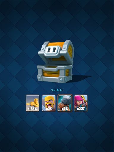 chest opening clash royale