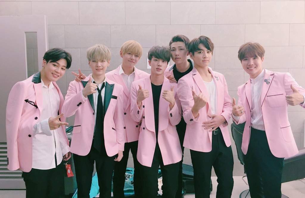 BTS in pink💖 | ARMY's Amino