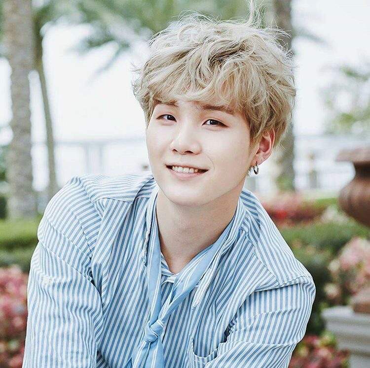 Min Yoongi | ARMY's Amino