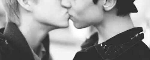 Image result for jungkook and taehyung kiss