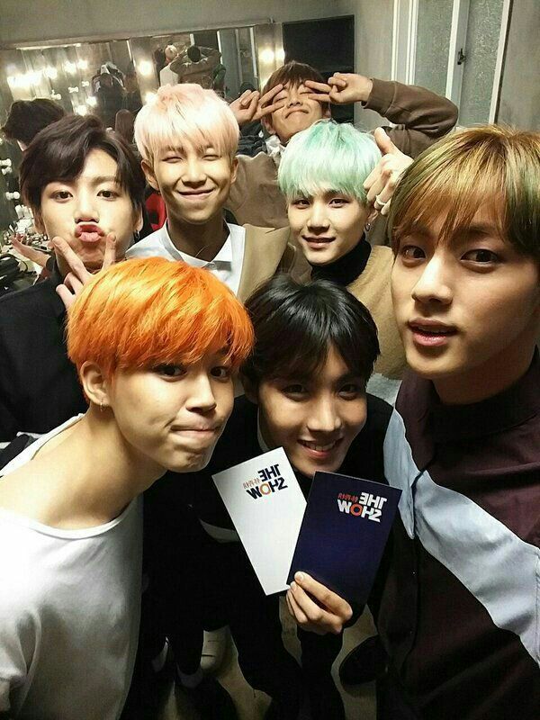 BTS TAKING SELFIE TOGETHER!! | ARMY's Amino