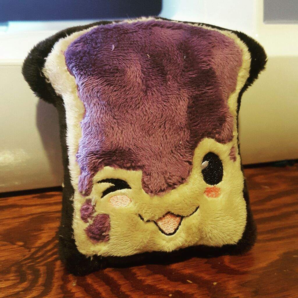 toast plushie