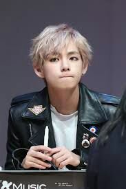 10 مواصفات يريدها تاي من Bts في فتاه احلامه K Pop كيبوب Amino