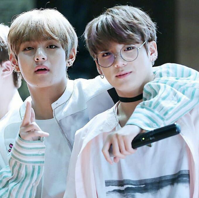 #Vkook | •K-Pop• Amino
