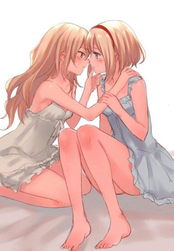 Anime girl kissing girl