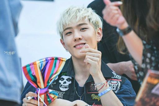 Donghyuk | Wiki | •Kpop• Amino