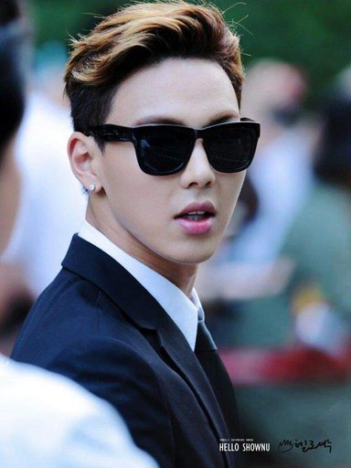 son hyunwoo shownu monbebe amino son hyunwoo shownu monbebe amino