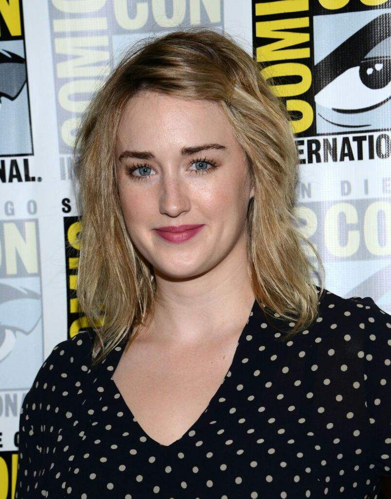 Ashley Johnson born August 9, 1983 (age 35) Ashley Johnson born August 9, 1983 (age 35)