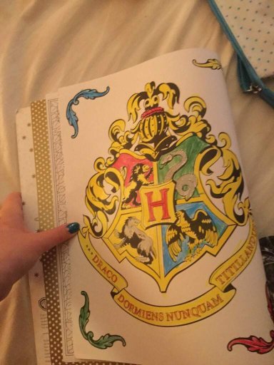 Harry Potter Hogwarts Creast Colour Harry Potter Amino harry-potter-hogwarts-creast-colour-harry-potter-amino