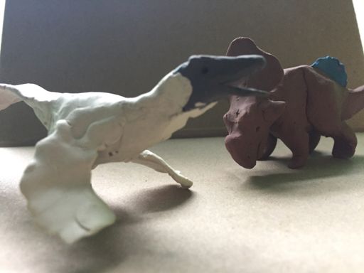 the-fossil-fight-protoceratops-vs-velociraptor-prehistoric-paradise