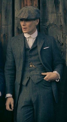 thomas shelby collar