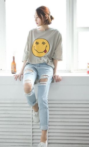 ripped jeans korean style