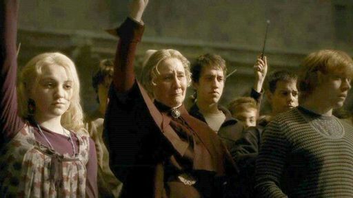 5 Lições de vida que Luna nos ensinou em Harry Potter HARRY POTTER