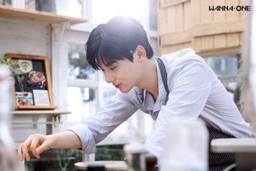 Hwang Minhyun Wiki Wanna One 워너원 Amino