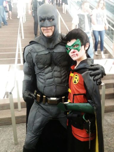 Damian Wayne ~ Batman Cosplay Amino